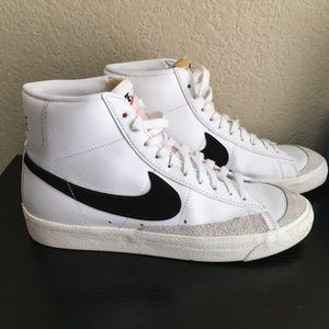 Men's Nike Blazer Mid '77 - White w/ Black Swoosh (US Size Men's 8.5)
